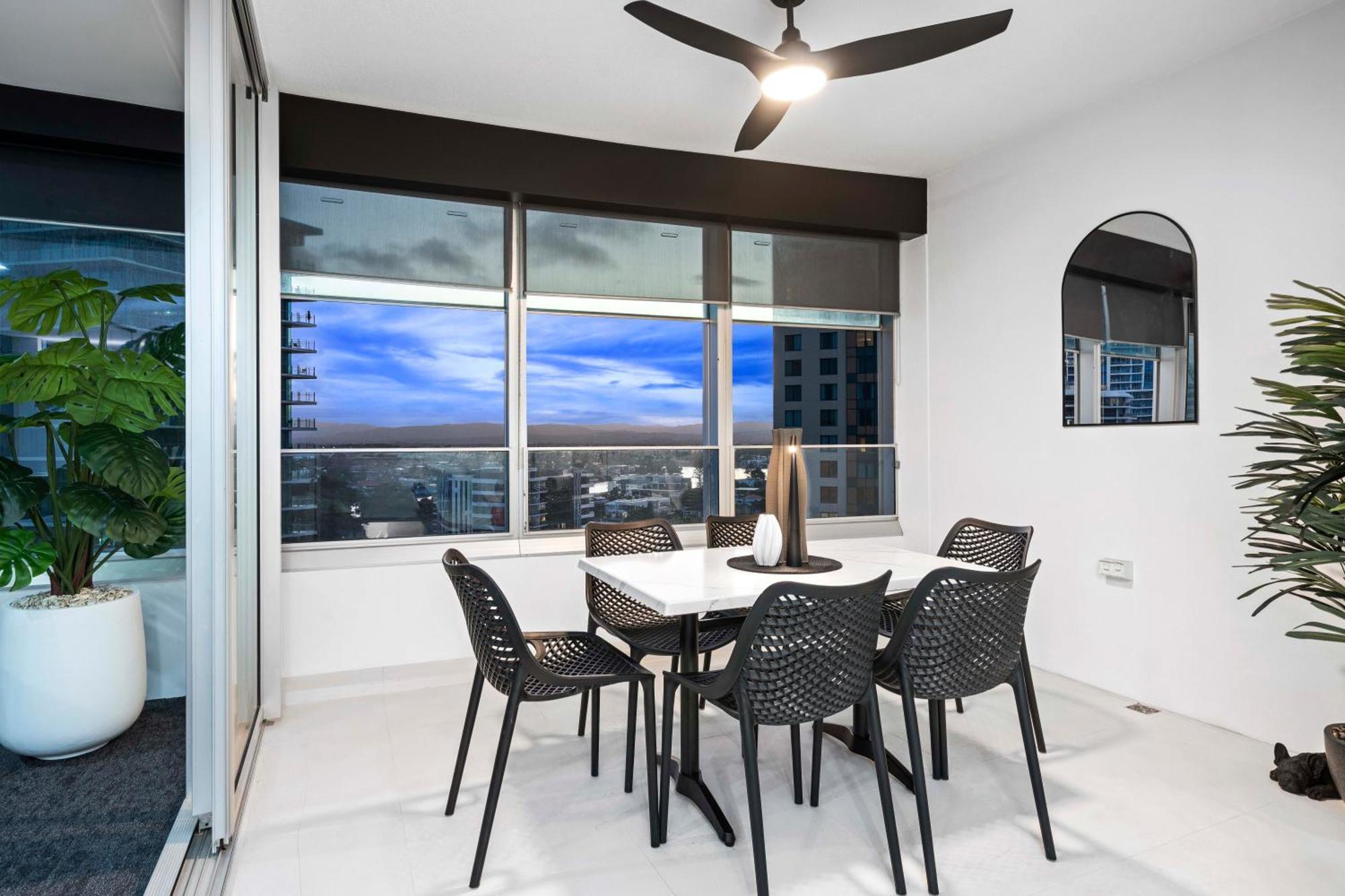 Q Tower At Surfers Paradise - Self Contained Apartments Gold Coast Luaran gambar